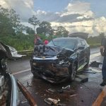 Explosión de cubierta provoca choque en San Rafael del Paraná